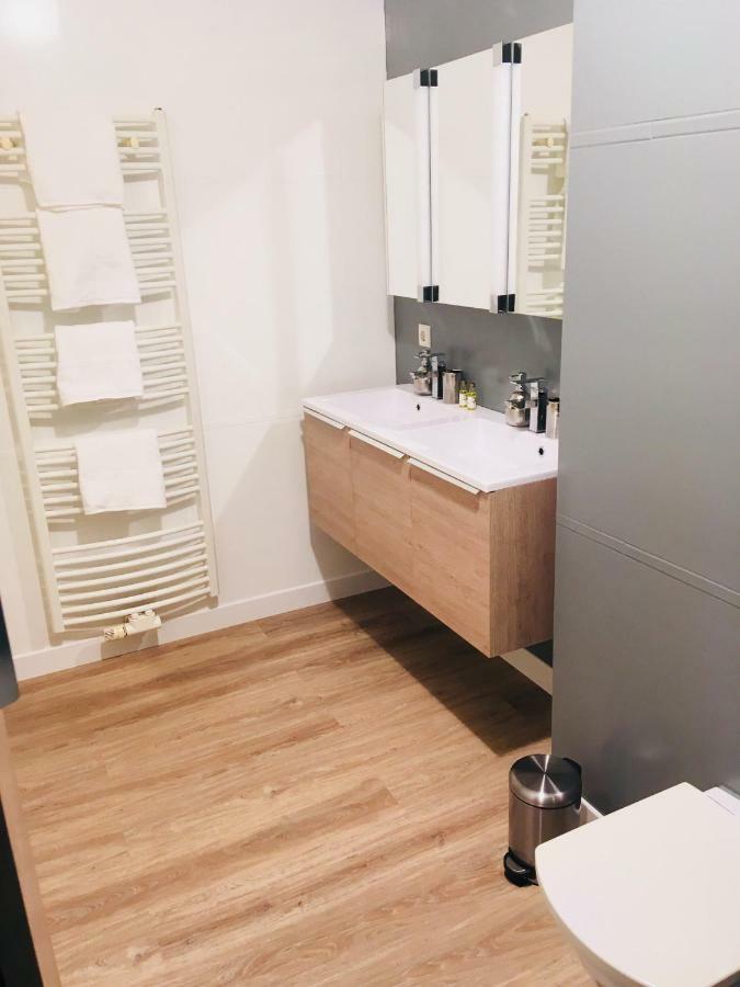 Art Deco 100M2 Flat 2 Min Walking From Train Station In City Center, Free Parking And Terrace - 2B Luxemburgo Exterior foto